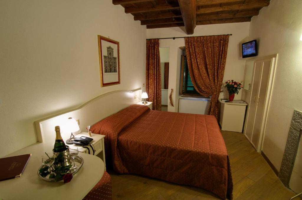 Hotel Villa San Michele Carmignano Habitación foto